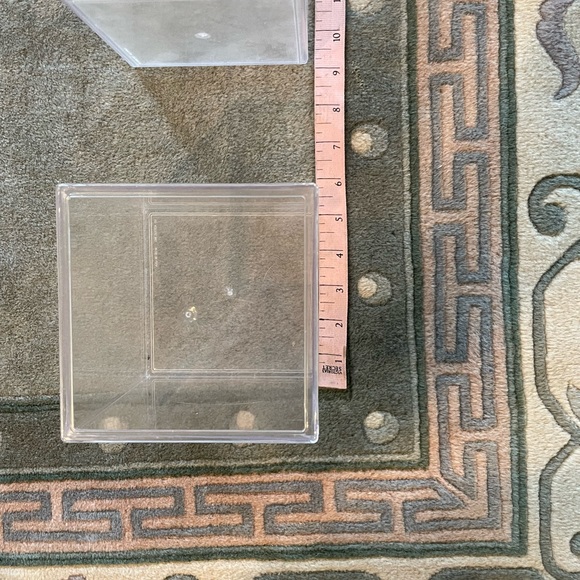 Clear display boxes - Picture 5 of 8